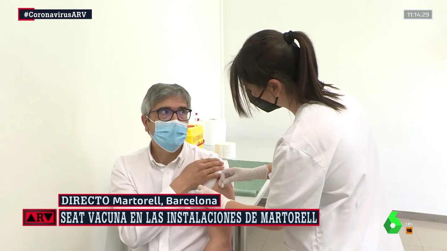 Al Rojo Vivo (13-05-21) Seat empieza a vacunar a sus trabajadores mayores de 58 años, con su personal sanitario y en sus instalaciones Al Rojo Vivo (13-05-21) Seat empieza a vacunar a sus trabajadores mayores de 58 años, con su personal sanitario y en sus instalaciones