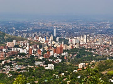 Panoramica de Santiago de Cali desde los cerros de Crito Rey
