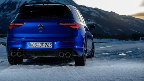 Volkswagen anuncia el precio del nuevo Golf R Volkswagen anuncia el precio del nuevo Golf R