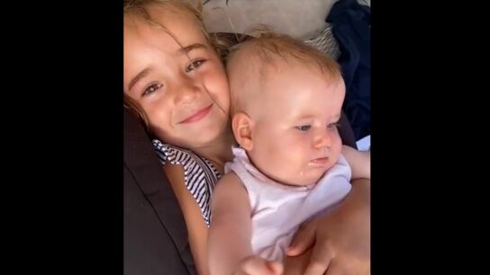 Imagen de Anna y Olivia, las ni&ntilde;as de Tenerife