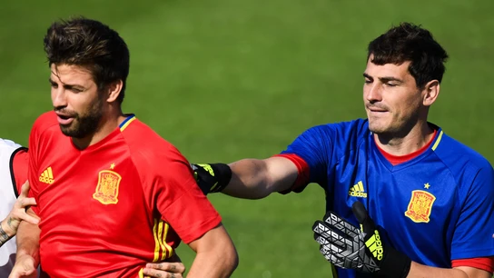Gerard Piqué e Iker Casillas Gerard Piqué e Iker Casillas