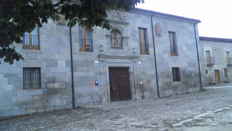 La Alhóndiga