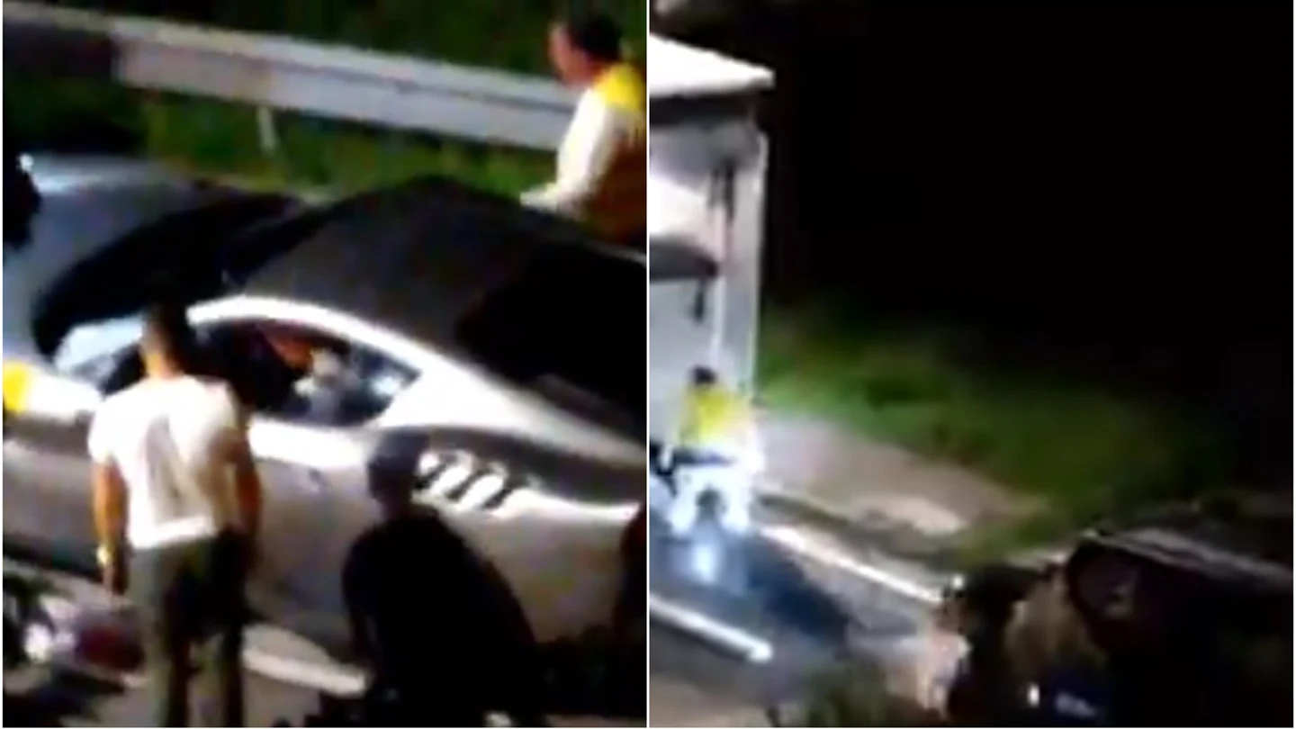 'Cazan' a una empresa de mudanza llevándose los coches de Cristiano en Turín 'Cazan' a una empresa de mudanza llevándose los coches de Cristiano en Turín