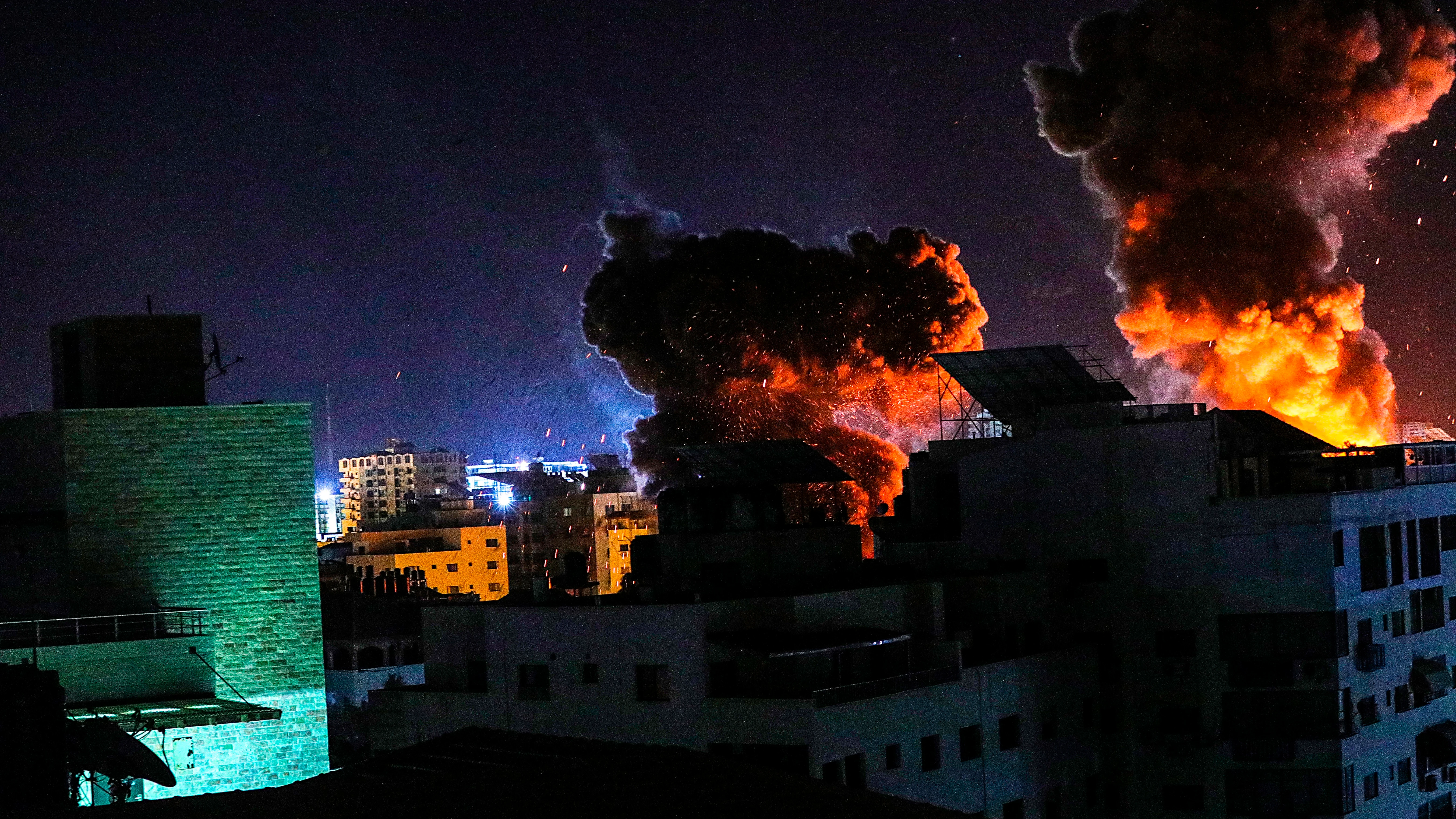 Imagen de una explosión en la Franja de Gaza tras los bombardeos de Israel (Archivo)