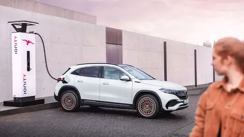Mercedes-Benz EQA Mercedes-Benz EQA