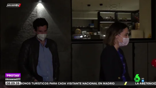 Tamara Falcó e Íñigo Onieva alejan los rumores de crisis con este gesto ante los medios Tamara Falcó e Íñigo Onieva alejan los rumores de crisis con este gesto ante los medios