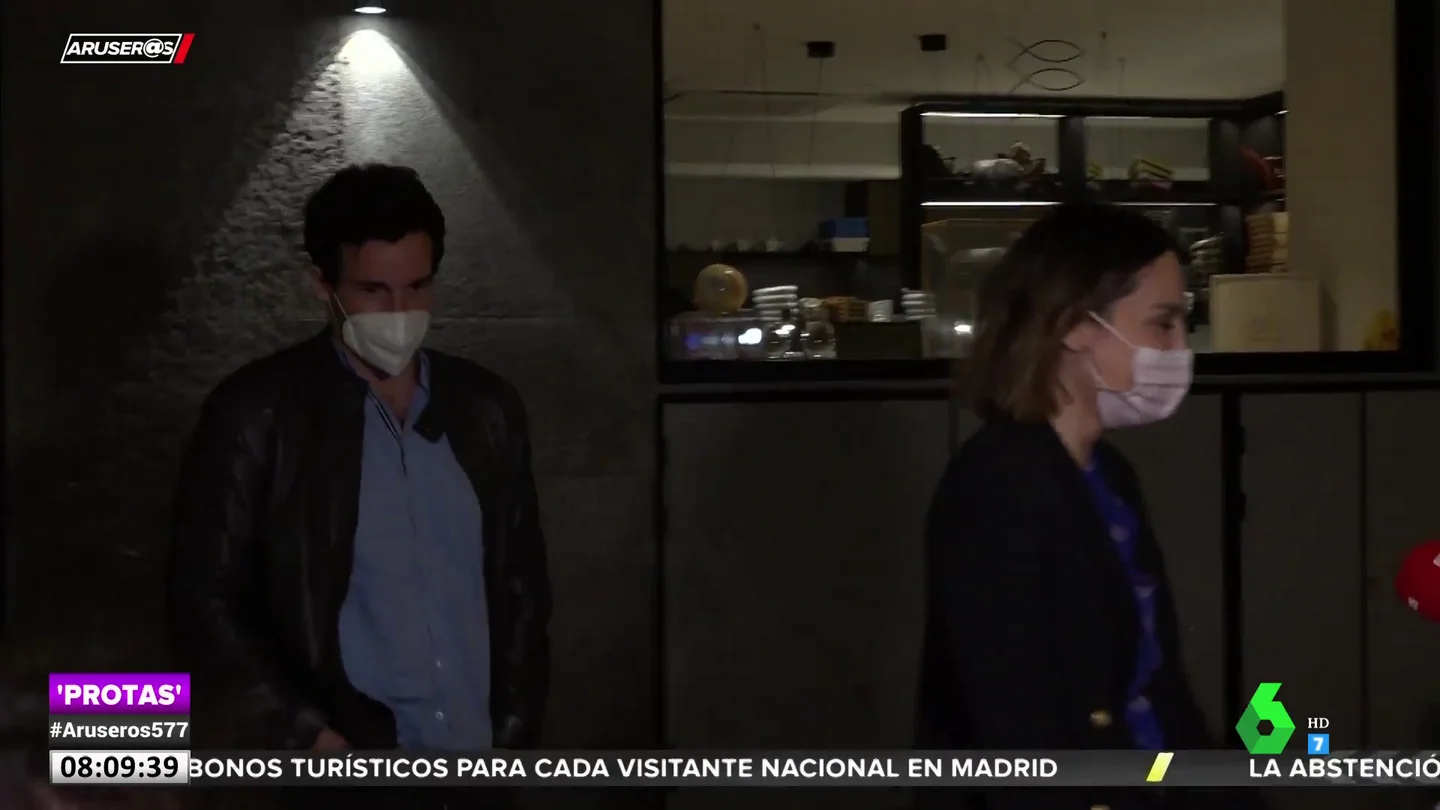 Tamara Falcó e Íñigo Onieva alejan los rumores de crisis con este gesto ante los medios Tamara Falcó e Íñigo Onieva alejan los rumores de crisis con este gesto ante los medios