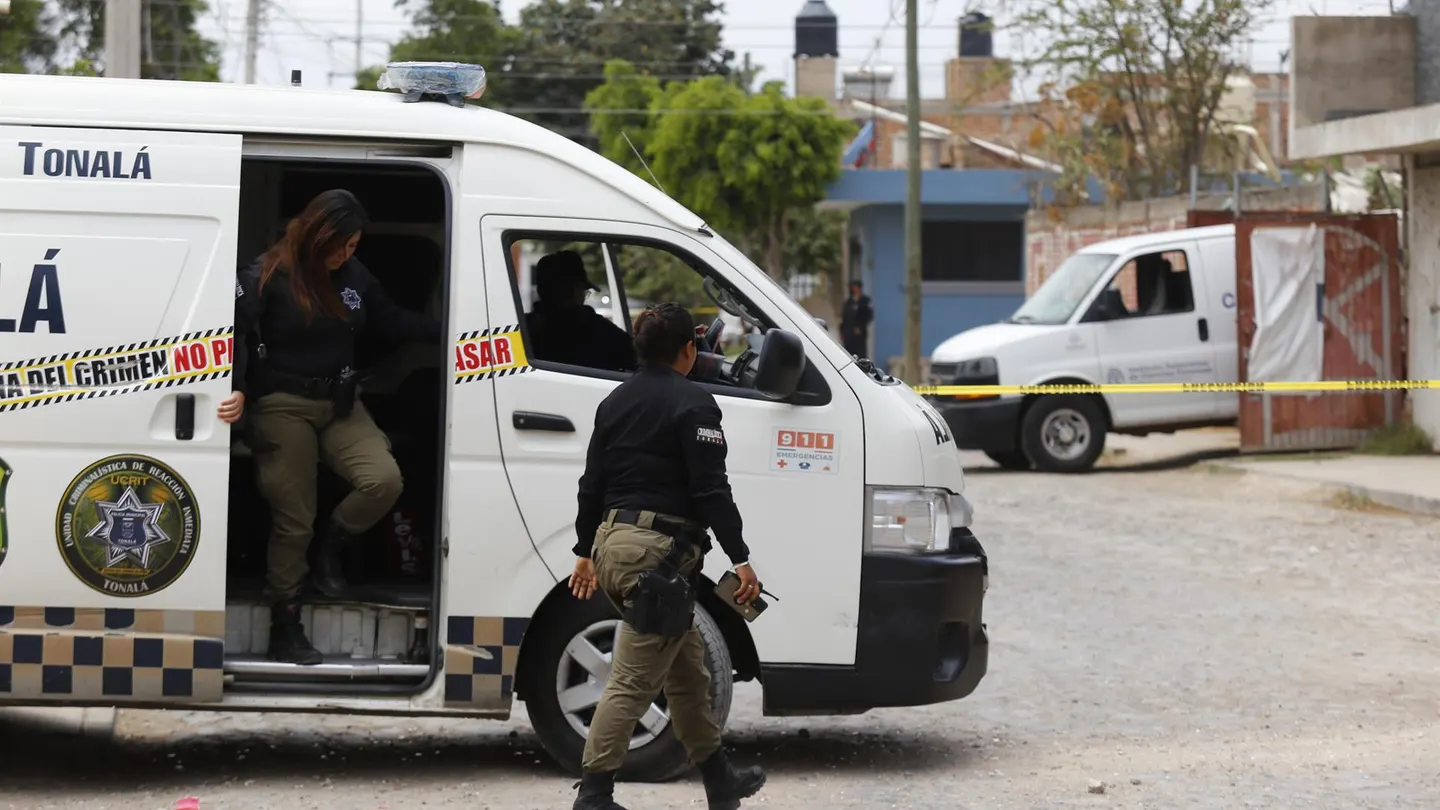 Localizan restos de 11 personas repartidos en 70 bolsas en México Localizan restos de 11 personas repartidos en 70 bolsas en México