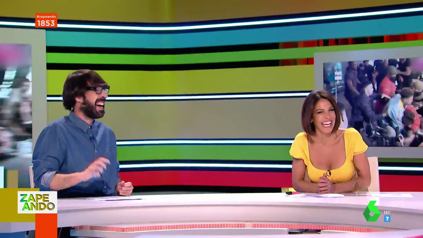 El inesperado comentario de la madre de Quique Peinado sobre Lorena Castell que provoca las risas del plató El inesperado comentario de la madre de Quique Peinado sobre Lorena Castell que provoca las risas del plató