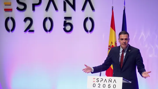 El plan de Sánchez para la España del 2050: tasa de paro del 7% y jornada laboral de 35 horas El plan de Sánchez para la España del 2050: tasa de paro del 7% y jornada laboral de 35 horas