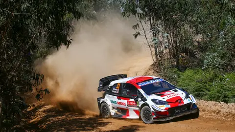 Elfyn Evans se encontraba con el liderato Elfyn Evans se encontraba con el liderato