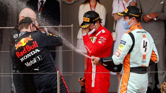 Verstappen, Norris y Carlos Sainz Verstappen, Norris y Carlos Sainz