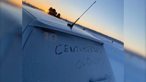 Centímetros Cúbicos en el Círculo Polar Ártico Centímetros Cúbicos en el Círculo Polar Ártico