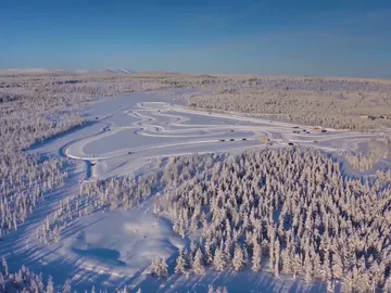 Centímetros Cúbicos en el Círculo Polar Ártico Centímetros Cúbicos en el Círculo Polar Ártico