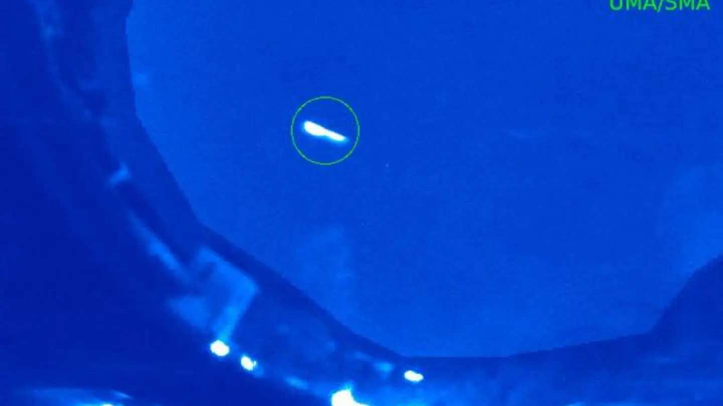 Divisan un bólido sobrevolando la ciudad de Córdoba que podría ser el fragmento de un cometa Divisan un bólido sobrevolando la ciudad de Córdoba que podría ser el fragmento de un cometa