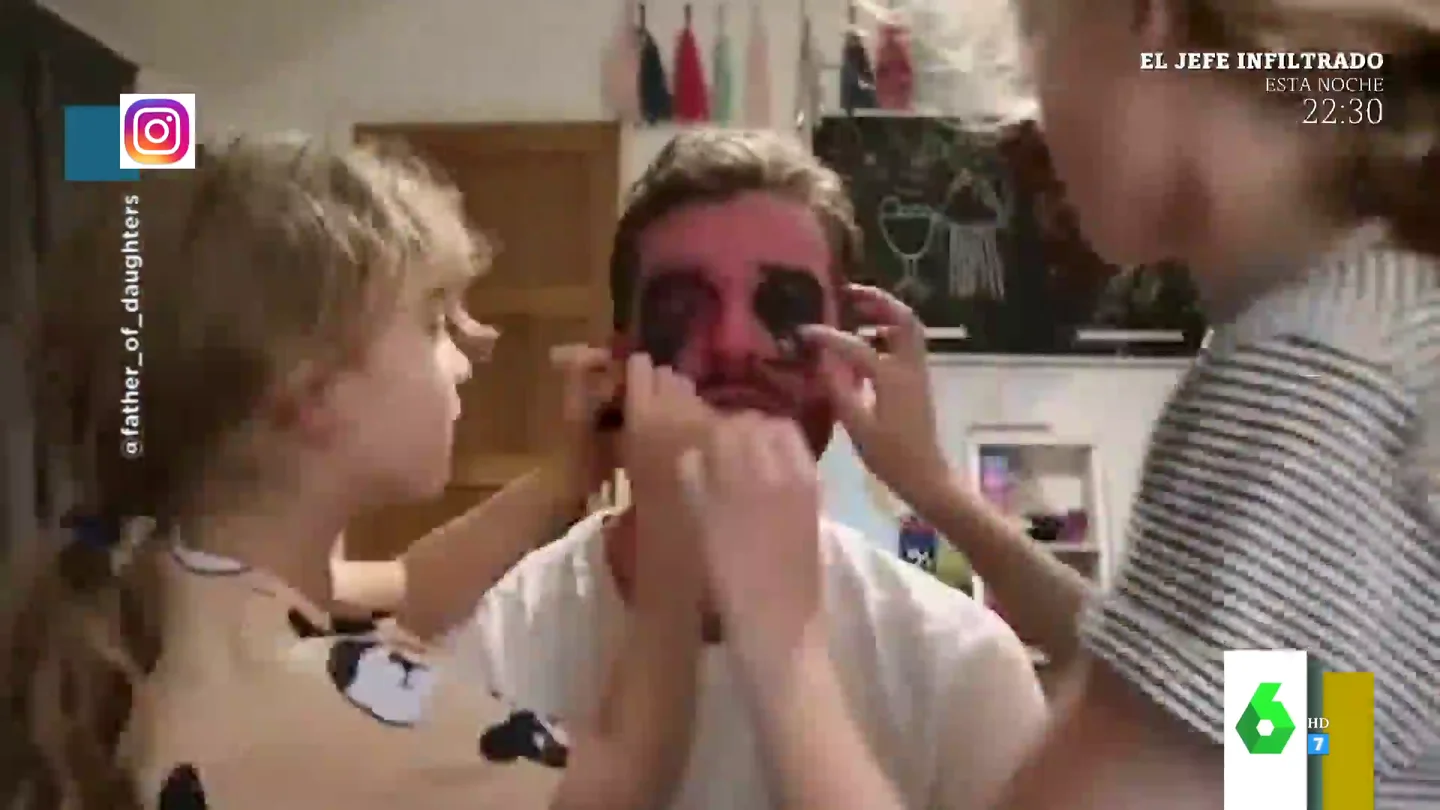 El padre que arrasa en las redes contando sin filtros como vive la paternidad con cuatro hijas El padre que arrasa en las redes contando sin filtros como vive la paternidad con cuatro hijas