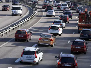 Exceso de velocidad en carreteras convencionales, autopistas y autovías Exceso de velocidad en carreteras convencionales, autopistas y autovias