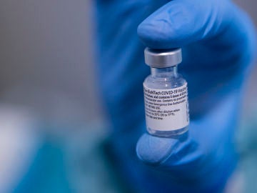 Vial de la vacuna de Pfizer (Archivo)