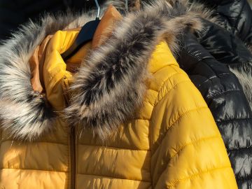 Cómo lavar un abrigo o chaqueta de plumas en casa Cómo lavar un abrigo o chaqueta de plumas en casa