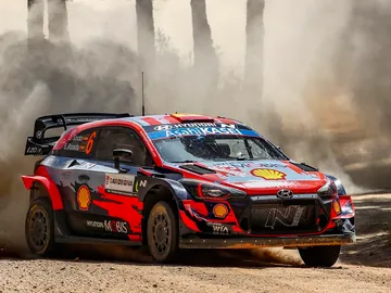 Dani Sordo abandonaba siendo segundo Dani Sordo abandonaba siendo segundo