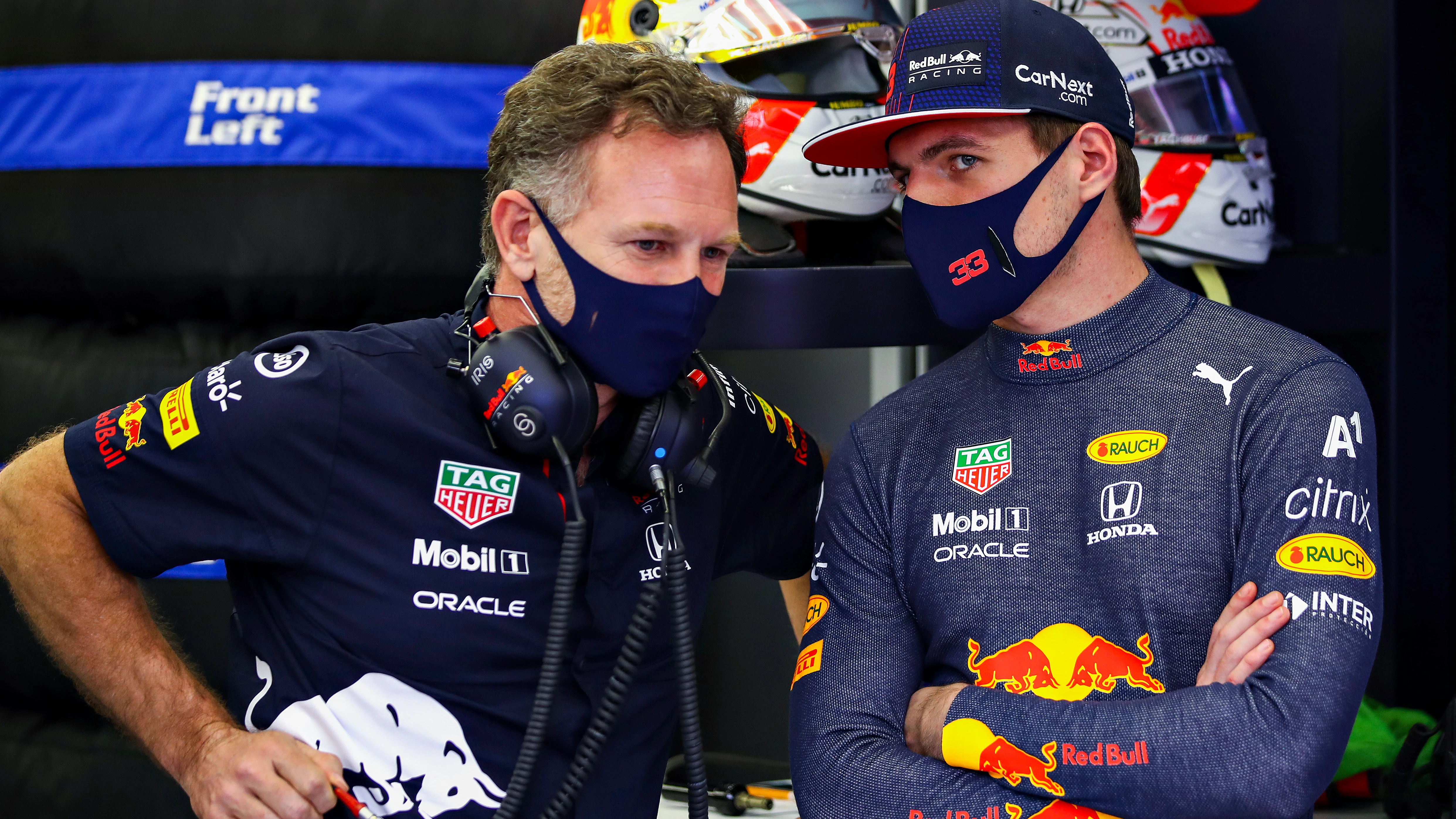 Christian Horner, con Max Verstappen