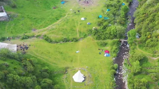 Imagen de la concentración hippie de La Rioja Imagen de la concentración hippie de La Rioja