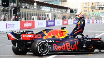 Max Verstappen, en su maltrecho Red Bull