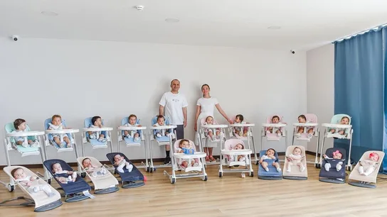 Una pareja tiene 20 hijos en un año por gestación subrogada Una pareja tiene 20 hijos en un año por gestación subrogada