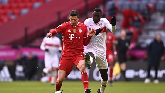 Robert Lewandowski y Silas Katompa Mvumpa Robert Lewandowski y Silas Katompa Mvumpa