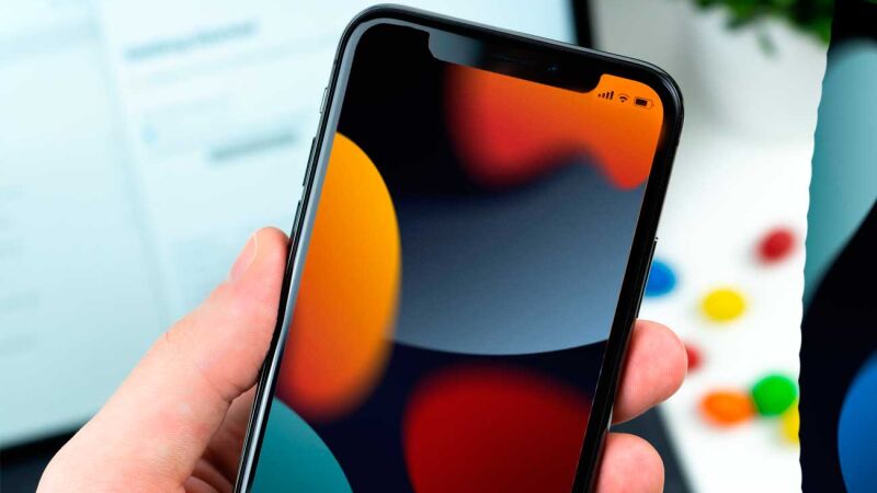 Cómo conseguir gratis los fondos de pantalla de iOS 15 para tu teléfono móvil