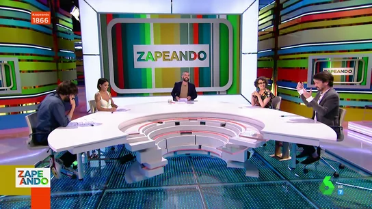 Esto es lo que hay detrás de las redes sociales de los zapeadores: desde la que está "muerta" a la que es "esclava" de Internet Esto es lo que hay detrás de las redes sociales de los zapeadores: desde la que está "muerta" a la que es "esclava" de Internet