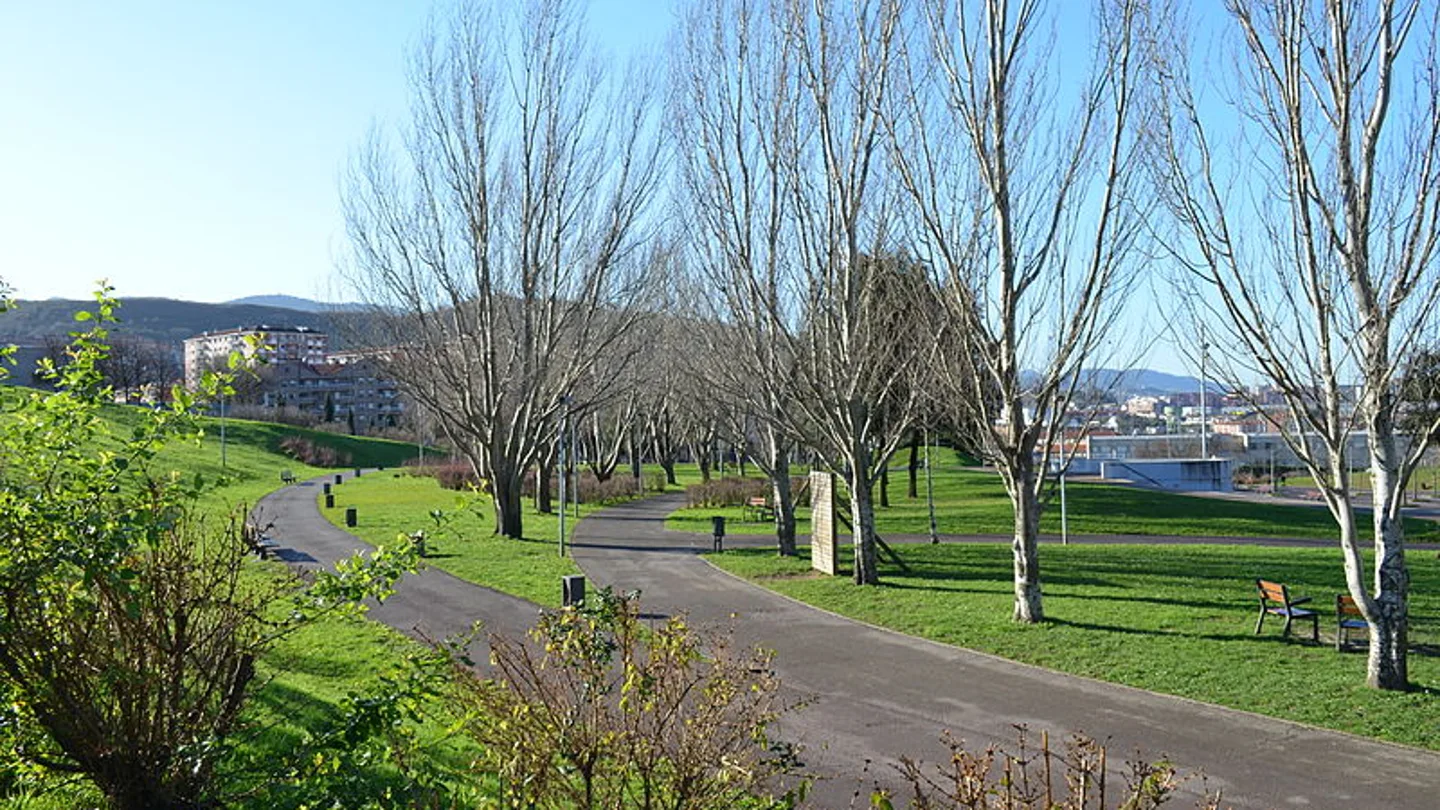Parque Bizkotxalde, en Basauri Parque Bizkotxalde, en Basauri