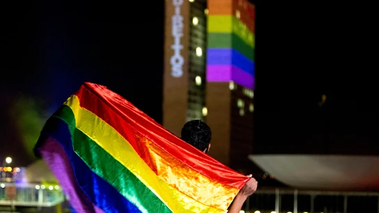 Un joven gay es torturado, quemado y asesinado al revelar que era VIH-seropositivo México homofobia