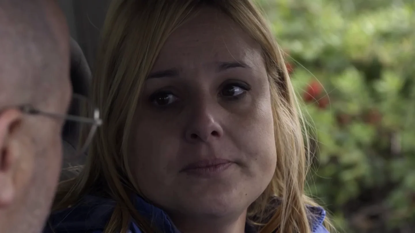 Una trabajadora de 'Telefurgo' narra la dura historia de su infancia: "Mi madre se enganchó a las drogas y me abandonó" Una trabajadora de 'Telefurgo' narra la dura historia de su infancia: "Mi madre se enganchó a las drogas y me abandonó"