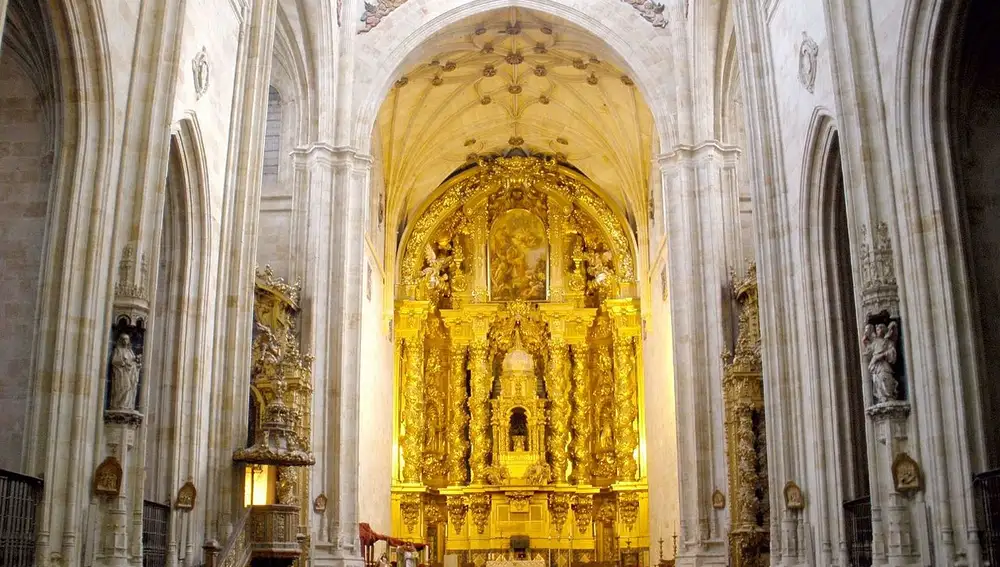 Convento de San Esteban. Interior