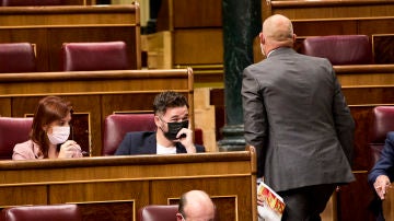 Los indultos dividen al Congreso: la derecha clama contra la medida de gracia y el PSOE pide no dudar del proceso de diálogo