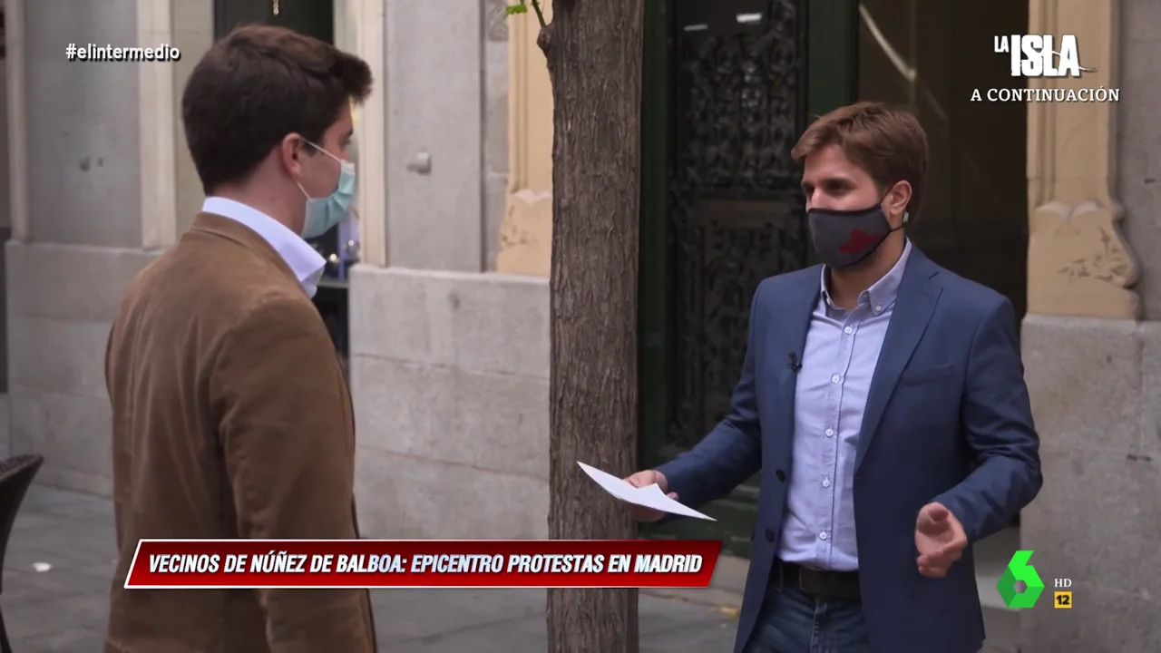 La épica respuesta de Pablo Ibarburu a un joven que se queja de la mayoría de Sánchez: "¡Qué putada la democracia!"