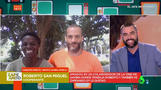 Roberto y Amadou desvelan cómo ven Zapeando desde Gambia: "Mientras cenamos nos partimos de risa" Roberto y Amadou desvelan cómo ven Zapeando desde Gambia: "Mientras cenamos nos partimos de risa"