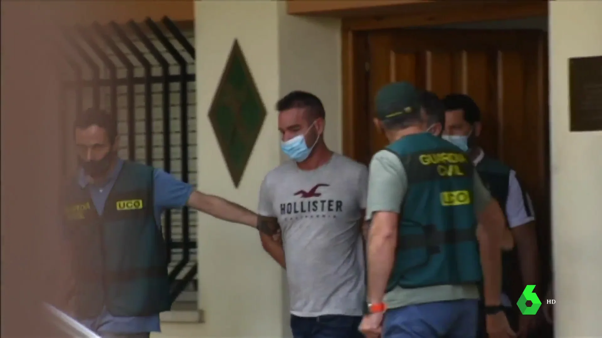 La Guardia Civil registra una finca del detenido por la desaparición de Wafaa La Guardia Civil registra con un georradar y perros una finca del detenido por la desaparición de Wafaa Sebbahen en Carcaixent