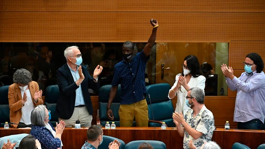 El diputado Serigne Mbayé, en la Asamblea de Madrid El diputado Serigne Mbayé, en la Asamblea de Madrid