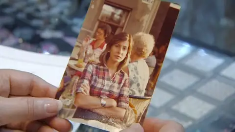 La primera española que se divorció pasó 25 años sin contarlo: un tabú que le empujó a dejar su cuidad La primera española que se divorció pasó 25 años sin contarlo: un tabú que le empujó a dejar su cuidad