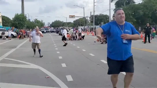 Un muerto y dos heridos en un atropello durante una marcha LGTB en Florida Un muerto y dos heridos en un atropello durante una marcha LGTB en Florida