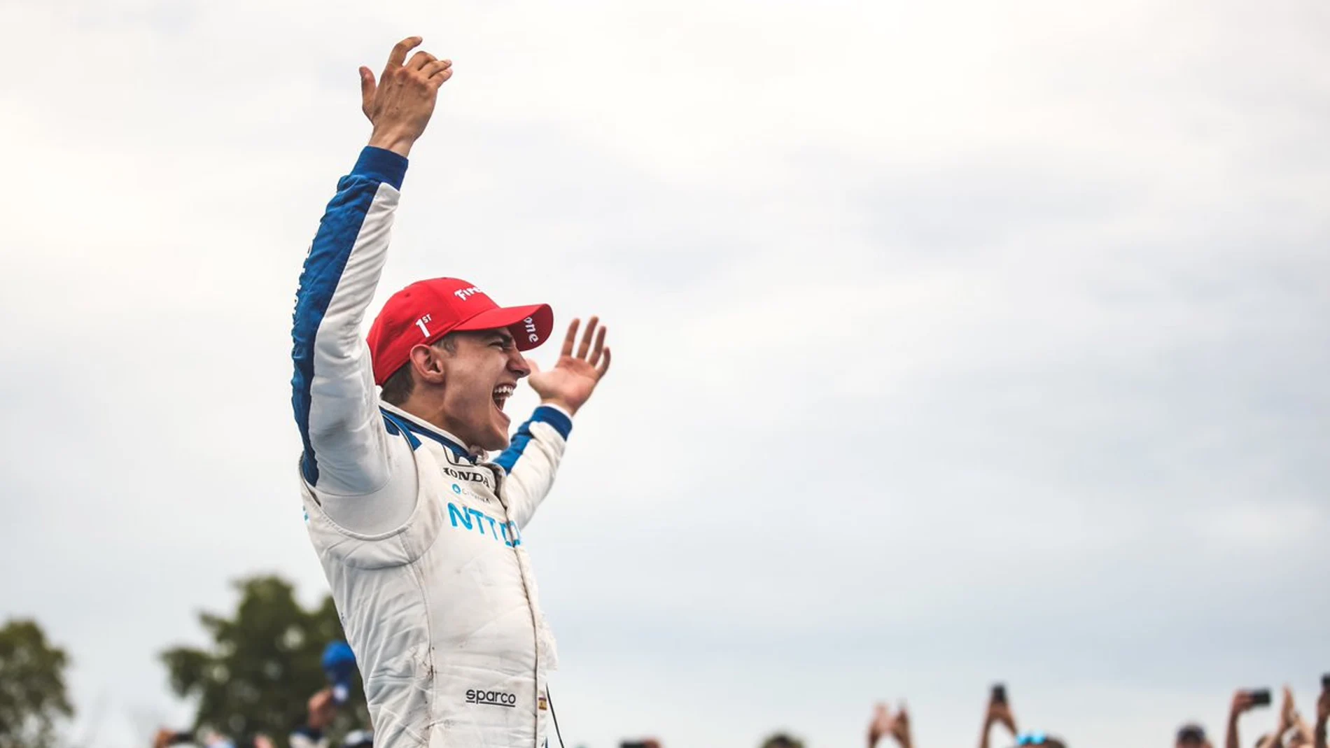  Alex Palou celebra su segundo triunfo en la IndyCar