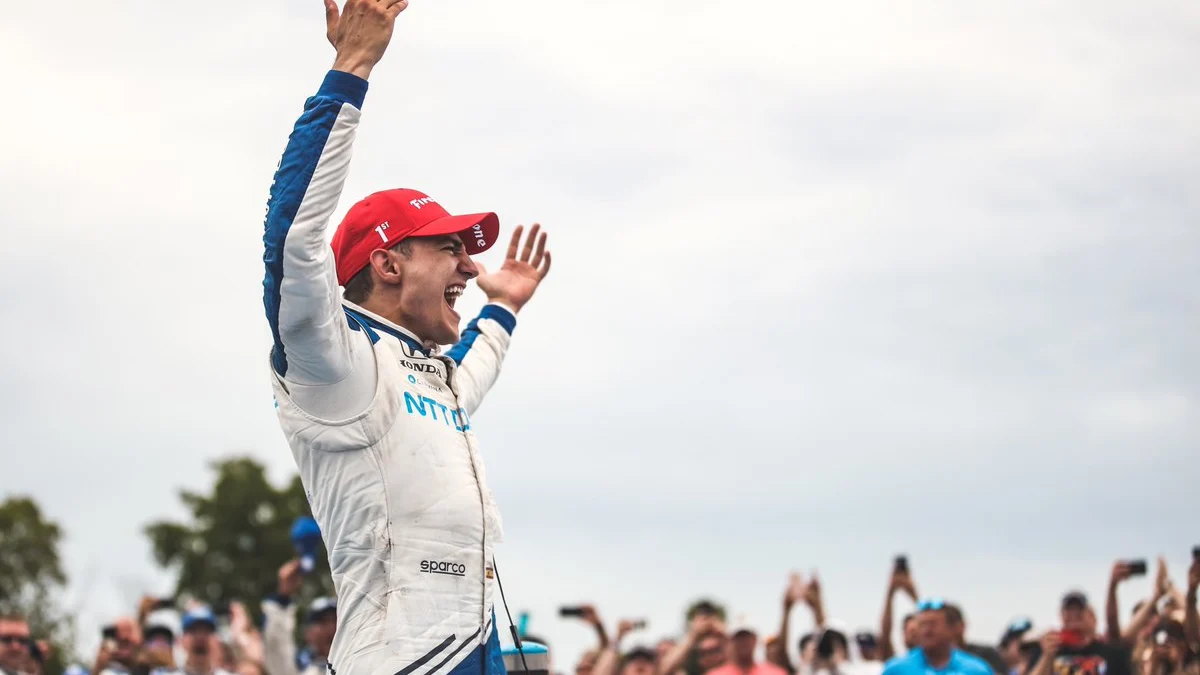  Alex Palou celebra su segundo triunfo en la IndyCar