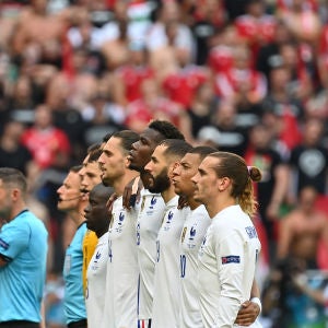 Los insultos racistas durante el Hungría-Francia, a examen por la UEFA Los insultos racistas durante el Hungría-Francia, a examen por la UEFA
