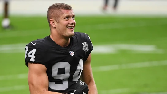 Carl Nassib, jugador de Las Vegas Raiders Carl Nassib, jugador de Las Vegas Raiders