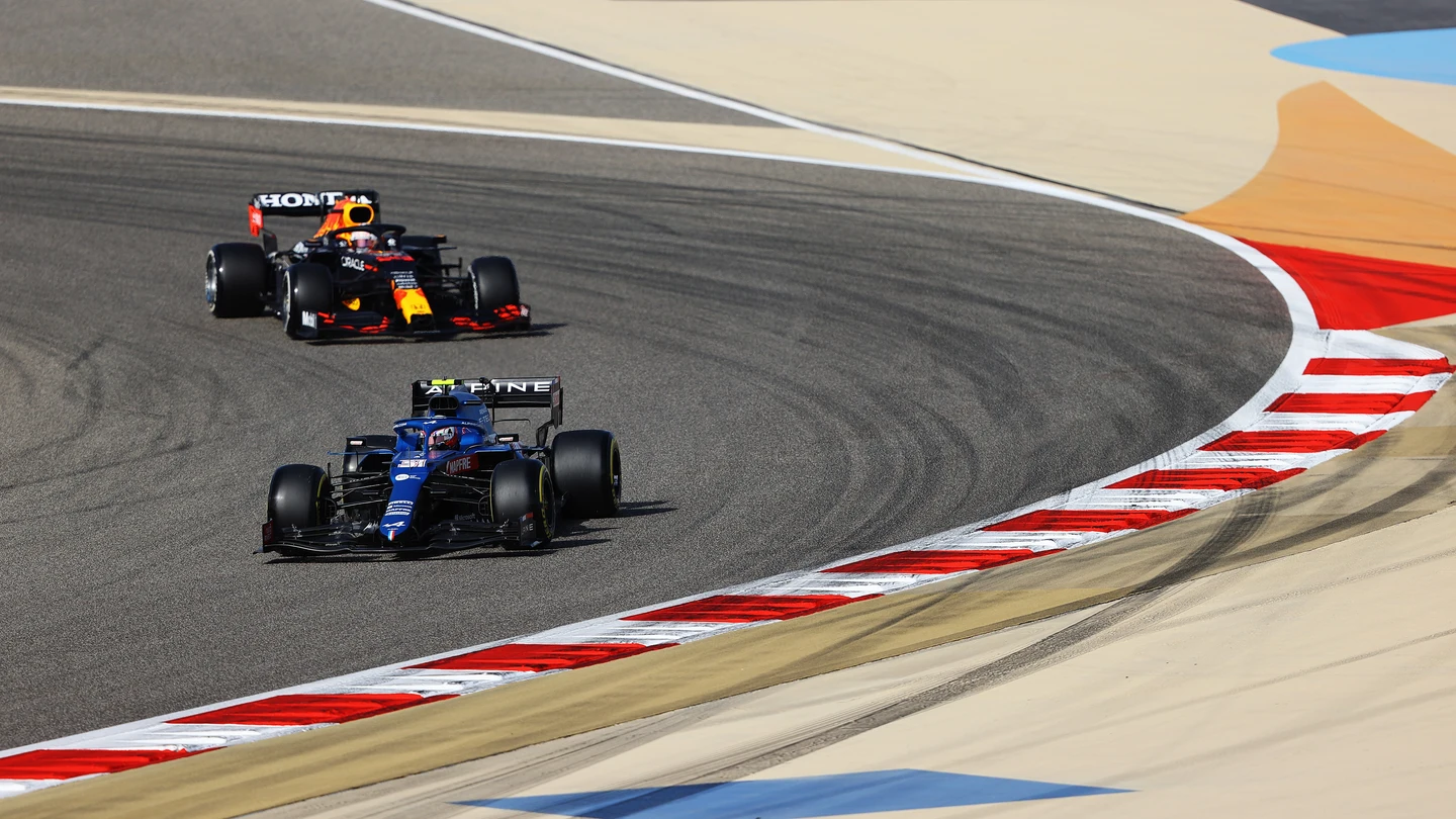 Esteban Ocon y Max Verstappen Esteban Ocon y Max Verstappen