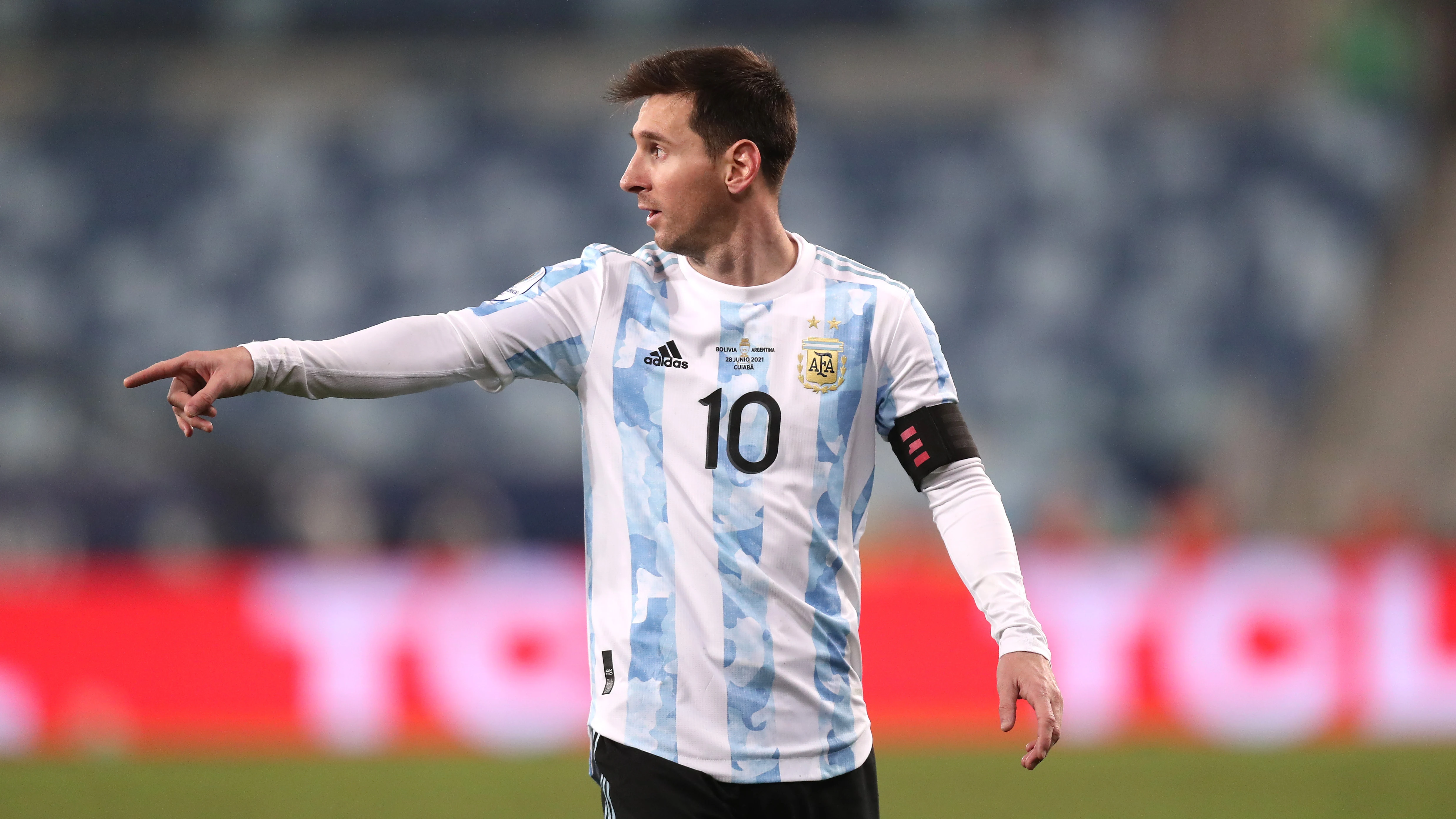  Leo Messi en el partido contra Bolivia de la Copa América