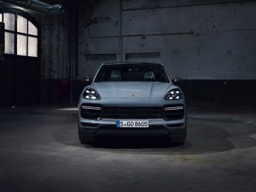  Porsche Cayenne Turbo GT