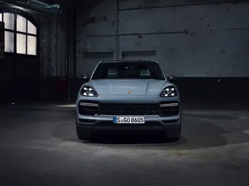 Porsche Cayenne Turbo GT  Porsche Cayenne Turbo GT
